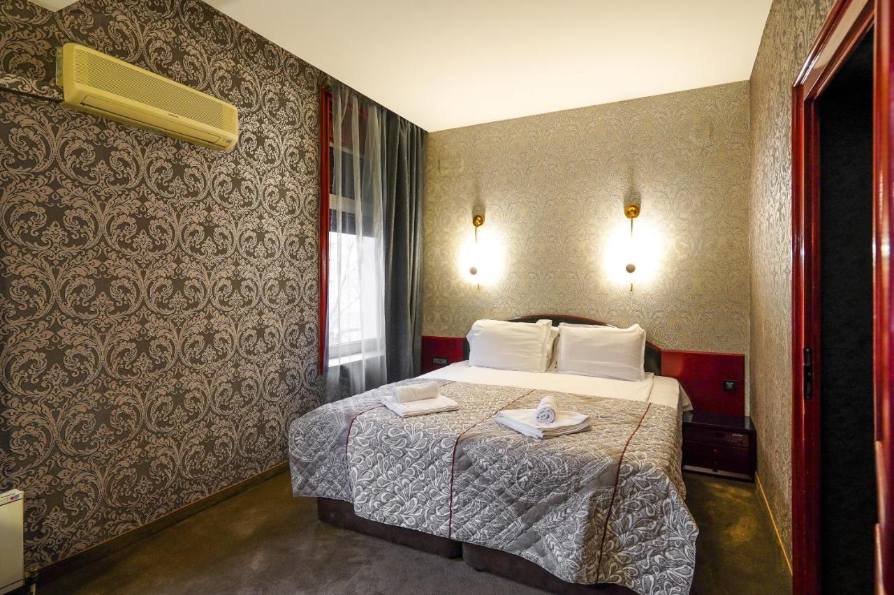 Hotel Central Club Sofia Esterno foto