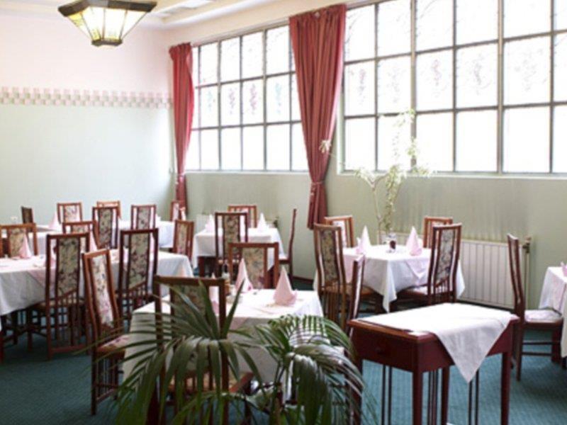 Hotel Central Club Sofia Esterno foto