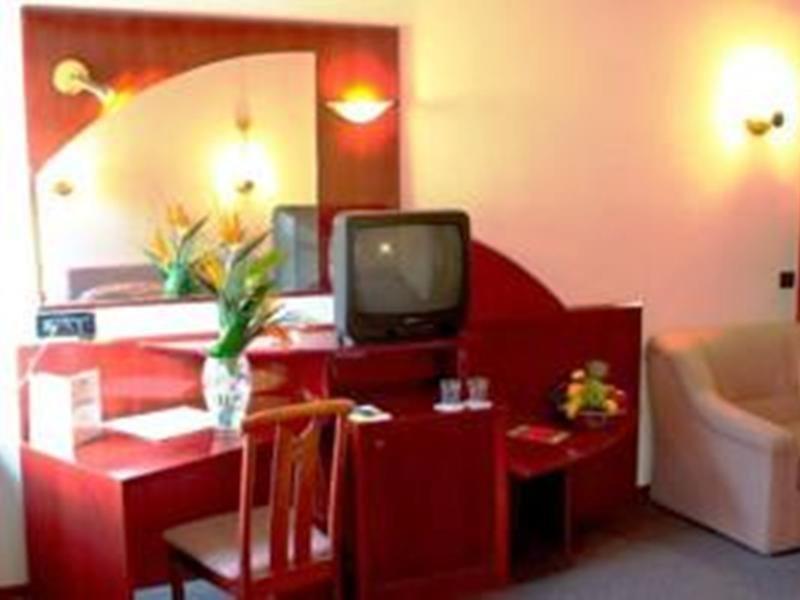 Hotel Central Club Sofia Esterno foto